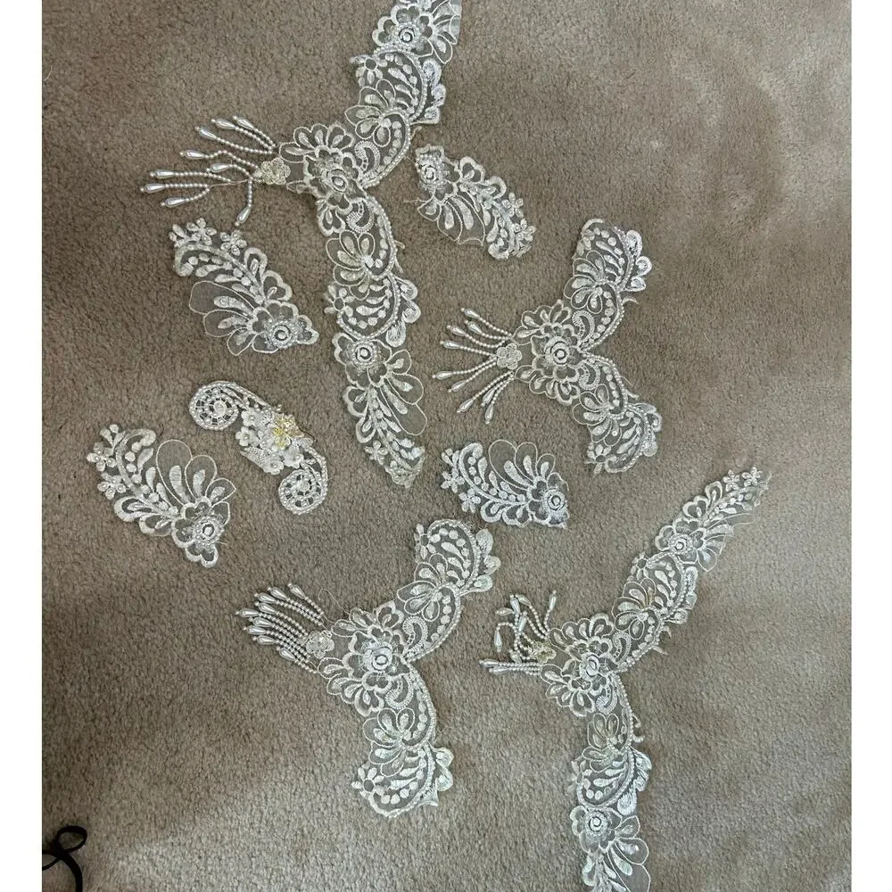 Ivory and Silver beaded lace applique 9 piece floral motiff